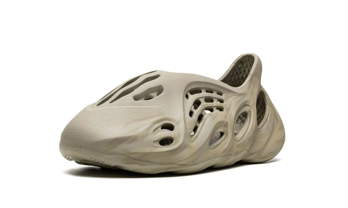 Adidas Yeezy Foam RNNR "Stone Salt" STVTEMENT Adidas Yeezy Foam RNNR "Stone Salt" STVTEMENT
