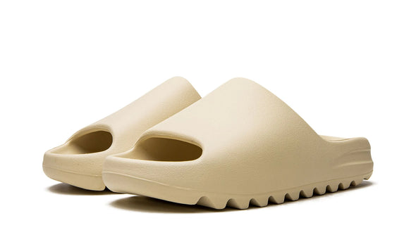 Yeezy "Bone" Slide (2022)