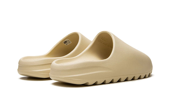 Yeezy "Bone" Slide (2022)