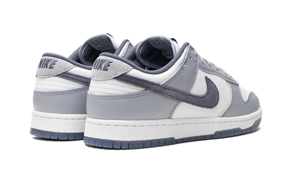 Nike Dunk Low "Light Carbon" (Worn)