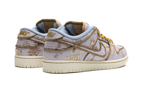 Nike SB Dunk Low PRM "City of Style"