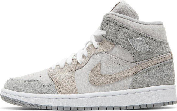 Jordan 1 Mid "Particle Grey" Women's (Worn)