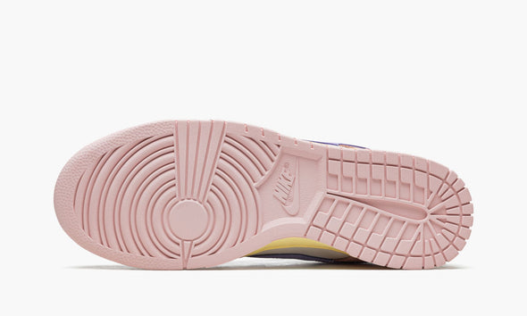 Nike Dunk Low "Pink Oxford"