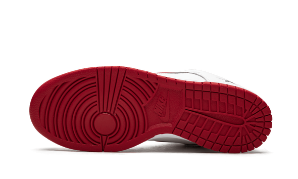 Nike SB X Supreme Dunk Low "Jewel Swoosh" Red