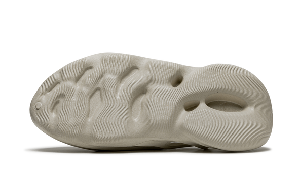 Adidas Yeezy Foam RNNR "Sand"