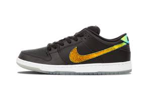 Nike SB Dunk Low "Sparkle Oil Spill"