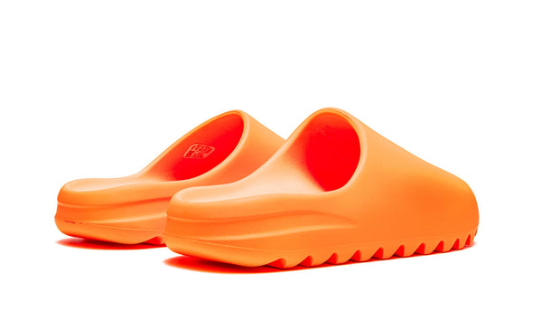 Yeezy "Enflame Orange" Slide